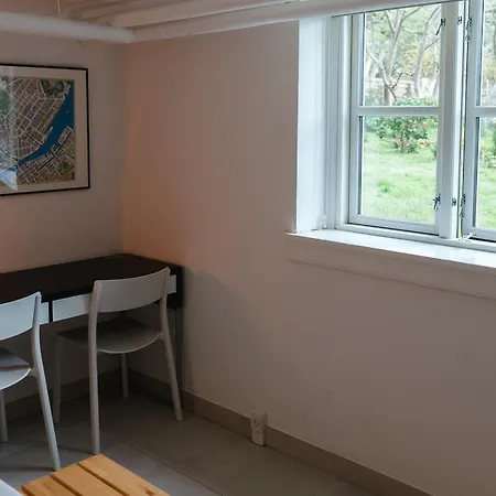 Apartment Two Quiet